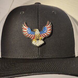 American Eagle Patched Black/White Mesh Low Profile Snapback Trucker Hat